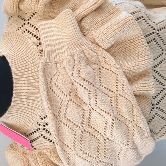 Lily Pulitzer flower knit ruffle sweater. - Picture 5 of 12